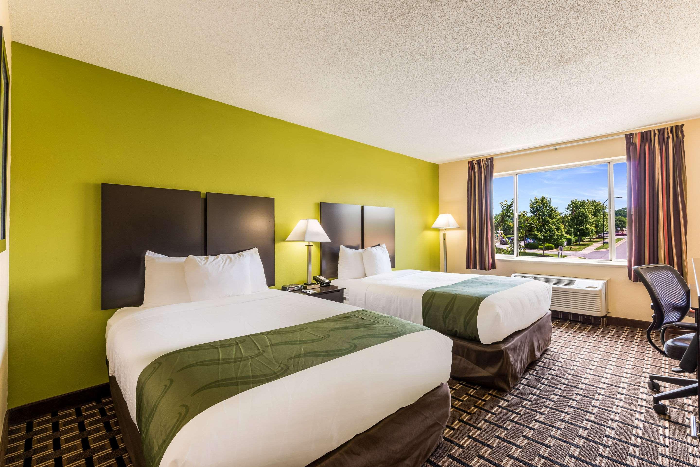 Quality Inn Huntersville Near Lake Norman Extérieur photo